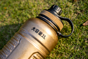 运动水壶，大容量保温设计